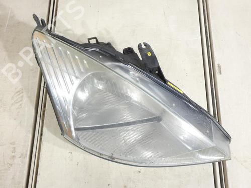 Right headlight FORD FOCUS I Turnier (DNW) 1.8 Turbo DI / TDDi | BP23671138C29 