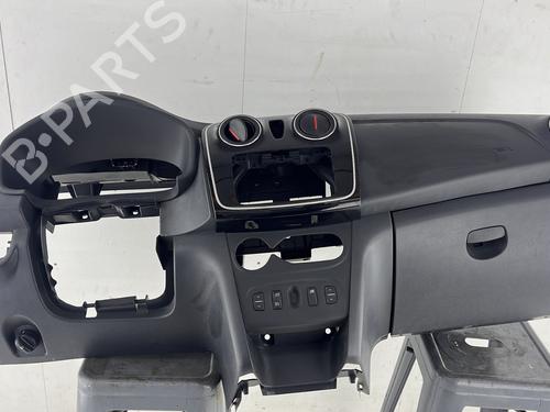 Used Dashboard DACIA SANDERO II TCe 90 (B8M1, B8MA, B8AC) (90 hp) 23761130