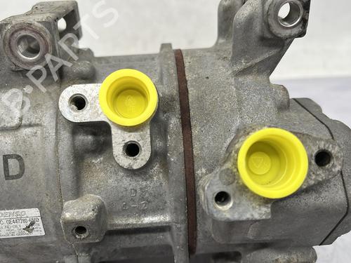 Used AC compressor AC compressor TOYOTA VERSO (_R2_) 2.0 D-4D (AUR20_, AUR20R) (126 hp) 33569424 33569424