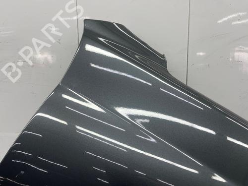 Used Right front fenders Right front fenders 37418950 37418950