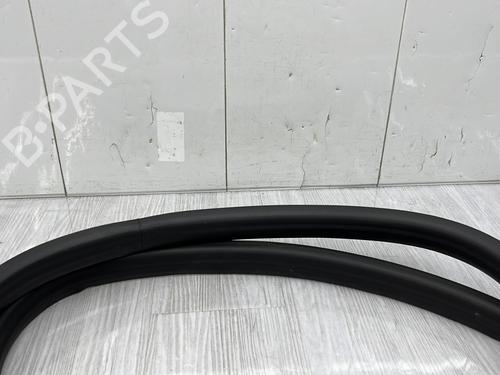rubber-door-seal-renault-clio-v-b7_-2019-23759018 main image