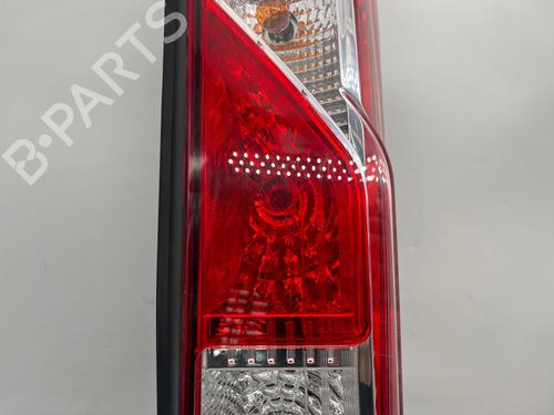 Used Right taillight Right taillight RENAULT MASTER III Van (FV) 2.3 dCi 100 FWD (FV0A, FV0B, FV0G, FV0K, FV0H) (101 hp) 39710689 39710689
