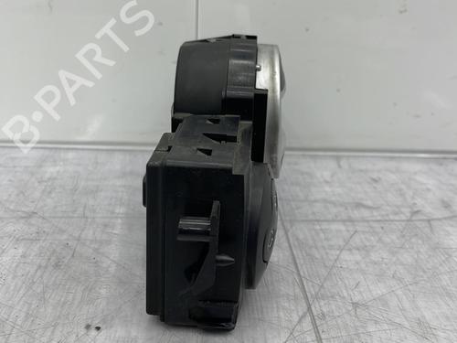 climate-control-renault-scenic-ii-jm01_-2003-2004-2005-2006-2007-2008-2009-2010-23701173 main image