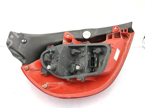 Used Right taillight RENAULT CLIO III (BR0/1, CR0/1) 1.6 16V (BR05, BR0B, BR0Y, BR15, BR1J, BR1M, BR1Y, CR0B,... (112 hp) 23721579