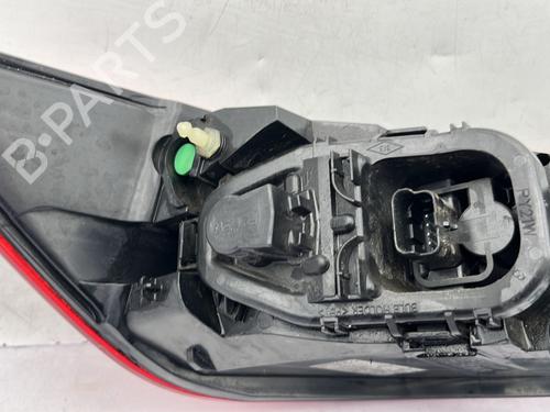 right-taillight-renault-clio-iv-bh_-2012-2013-2014-2015-2016-2017-2018-2019-2020-2021-33569351 main image