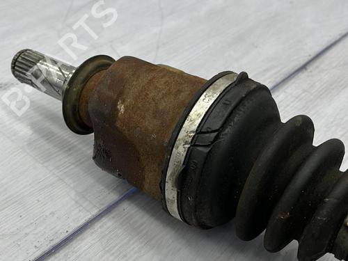 Used Right front driveshaft SKODA OCTAVIA I (1U2) 1.9 TDI (90 hp) 23704304