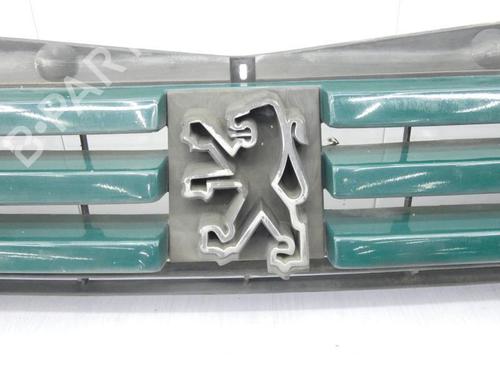 Used Grille PEUGEOT 205 II (20A/C) 1.7 Diesel (60 hp) 23700715