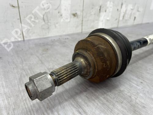 Used Left front driveshaft Left front driveshaft CITROËN C3 III (SX) 1.2 PureTech 82 (83 hp) 34212729 34212729