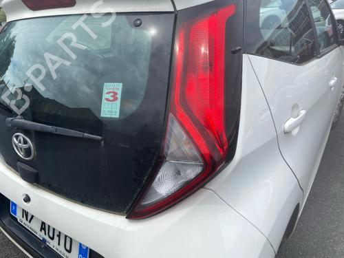 Right taillight TOYOTA AYGO (_B4_) 1.0 VVTi (KGB40) | BP36372572C35 - Image 7