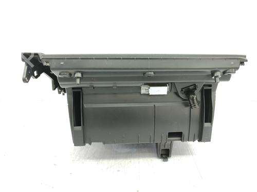 Glove box VW TOURAN (5T1) 1.6 TDI | BP23757138C95  - Image 5