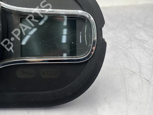 instrument-cluster-renault-megane-iii-hatchback-bz01_-b3_-2008-32469840 main image