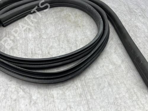 Rubber door seal DACIA SPRING EV (B6M1) | BP23758110C142