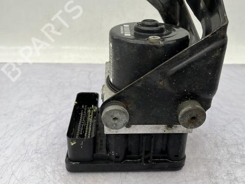 ABS pump PEUGEOT 1007 (KM_) 1.4 HDi | BP23663264M43  - Image 8