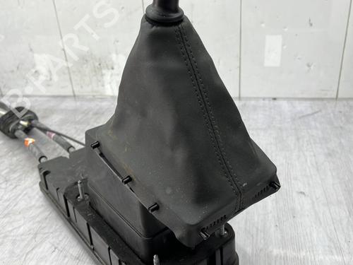 Gear lever PEUGEOT 308 II (LB_, LP_, LW_, LH_, L3_) 1.6 BlueHDi 120 | BP29757053M90