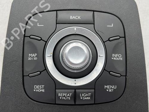 Used Switch RENAULT SCÉNIC III (JZ0/1_) 1.9 dCi (JZ0J, JZ1J, JZ1K, JZ1S) (131 hp) 27286439