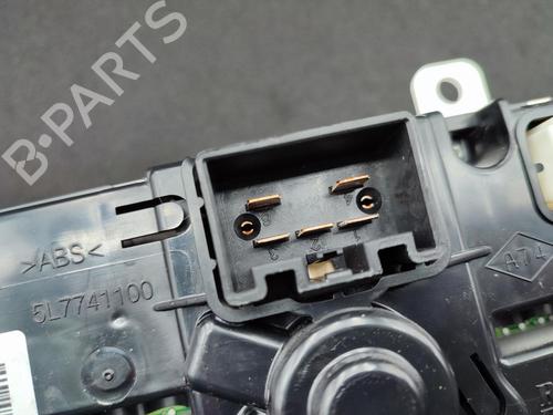 Climate control RENAULT MASTER III Van (FV) 2.3 dCi 130 FWD (FV0M, FV0Y, FV0J, FV02, FV03) | BP23753668I5  - Image 5