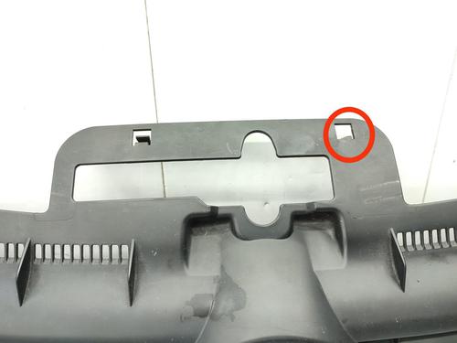 Grill VW TOURAN (1T1, 1T2) 1.9 TDI | BP23743246C40 