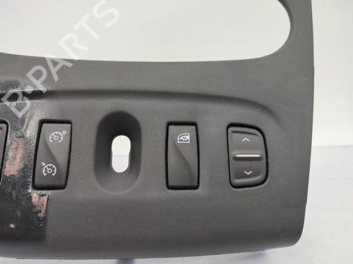 Switch DACIA SANDERO II TCe 90 (B8M1, B8MA, B8AC) | BP23712612I30 