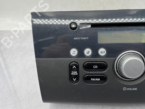 radio-suzuki-swift-iii-mz-ez-2005-33211864 main image