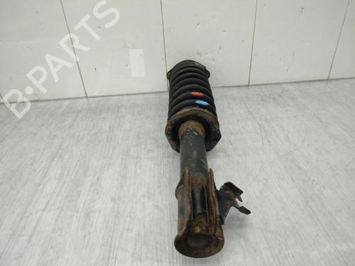 Used Right front shock absorber NISSAN MICRA II (K11) 1.0 i 16V (60 hp) 23738545