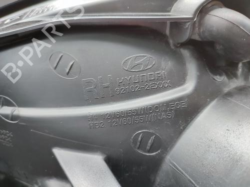 Right headlight HYUNDAI TUCSON (JM) 2.0 CRDi All-wheel Drive | BP23680398C29 
