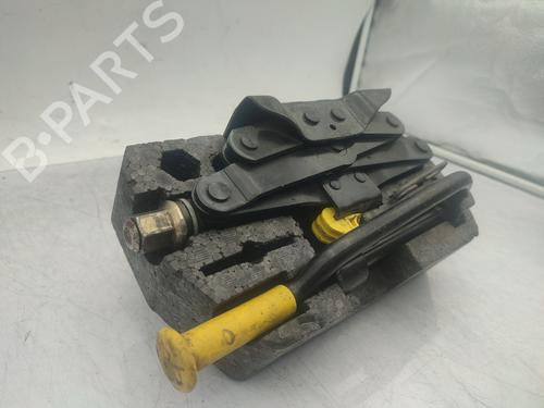 Jack Kit RENAULT LAGUNA I (B56_, 556_) 1.8 16V (B563, B564) | BP29744225C119 