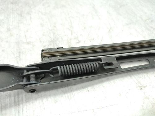 Front windshield wiper arm BMW 3 Touring (E91) 320 d xDrive | BP23719474C143 