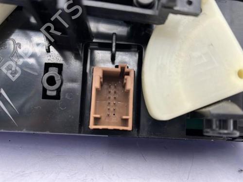 climate-control-peugeot-5008-0u_-0e_-2009-2010-2011-2012-2013-2014-2015-2016-2017-23721855 main image