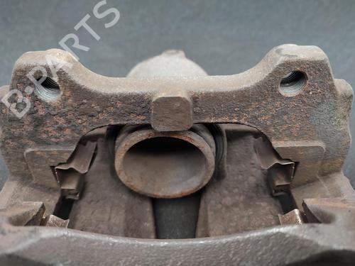 Used Right front brake caliper Right front brake caliper OPEL CORSA D (S07) 1.3 CDTI (L08, L68) (75 hp) 23685826 23685826