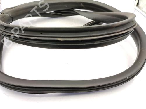 Used Rubber door seal RENAULT GRAND SCÉNIC III (JZ0/1_) 1.6 dCi (JZ00, JZ12) (130 hp) 23728812
