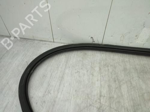 Rubber door seal PEUGEOT 208 II (UB_, UP_, UW_, UJ_) 1.2 PureTech 100 | BP27617472C142 