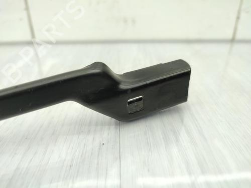 Used Front windshield wiper arm VW GOLF VI (5K1) 1.6 TDI (105 hp) 23718661