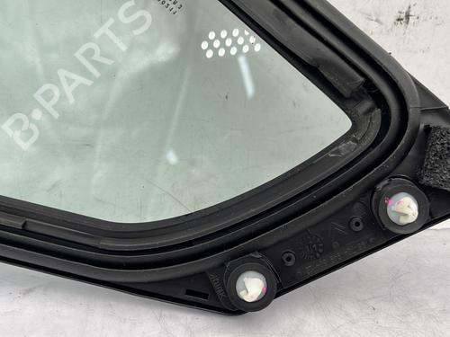 front-right-quarter-glass-citroen-ds4-nx_-2011-2012-2013-2014-2015-33180519 main image