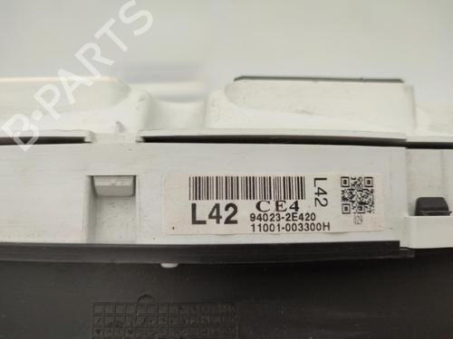 Used Instrument cluster HYUNDAI TUCSON (JM) 2.0 CRDi All-wheel Drive (140 hp) 23698385
