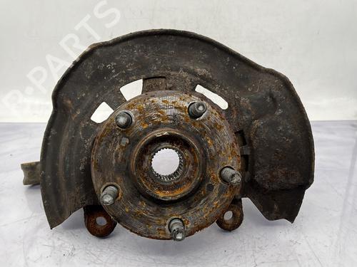 Fusée avant gauche TOYOTA AURIS (_E15_) 2.0 D-4D (ADE150_, ADE150R) (126 hp) 31968093