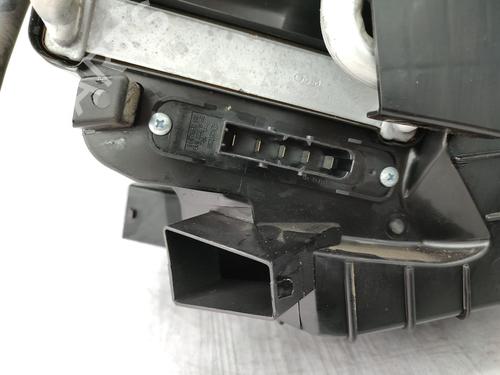 Heater matrix box HYUNDAI TUCSON (JM) 2.0 CRDi All-wheel Drive | BP23750720M61 