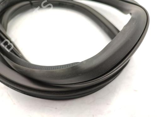 Used Rubber door seal NISSAN JUKE (F15) 1.5 dCi (110 hp) 23719736