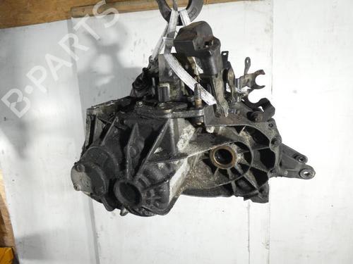 Used Gearbox FORD MONDEO II Turnier (BNP) 1.8 TD (90 hp) 23698152