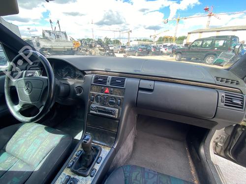 Dashboard MERCEDES-BENZ E-CLASS (W210) E 240 (210.061) | BP36440136C46 - Image 34