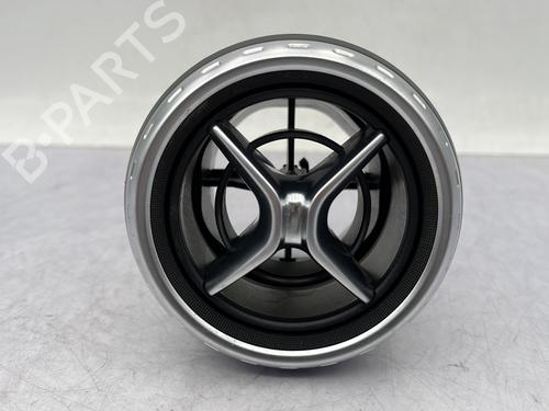 Used Air vent MERCEDES-BENZ GLA-CLASS (X156) GLA 220 CDI (156.903) (170 hp) 23933730