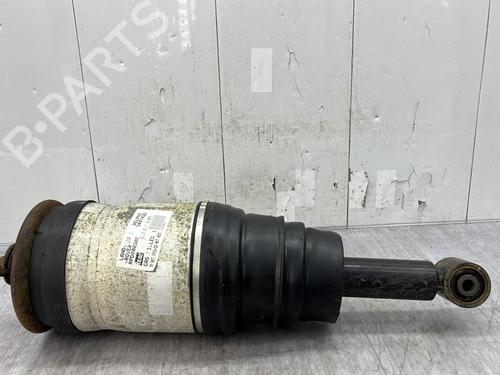 Used Right rear shock absorber LAND ROVER DISCOVERY III (L319) 2.7 TD 4x4 (190 hp) 32323048