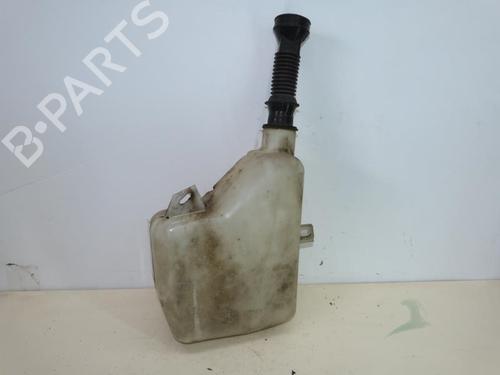 Used Windscreen washer tank PEUGEOT 306 Hatchback (7A, 7C, N3, N5) 2.0 HDI 90 (90 hp) 23668595