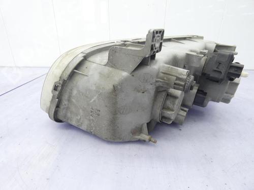 Right headlight HYUNDAI TRAJET (FO) 2.0 CRDi | BP23684703C29 