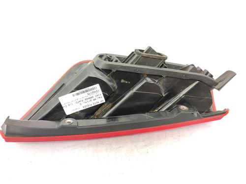 right-taillight-fiat-grande-punto-199_-2005-23730651 main image