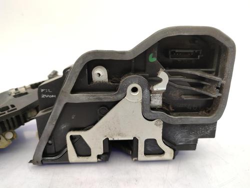 Used Front left lock BMW 3 Touring (E91) 320 d xDrive (177 hp) 23719497