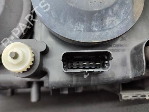 right-headlight-renault-espace-iv-jk01_-2002-23695688 main image