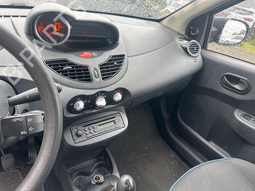 Right tailgate light RENAULT TWINGO II (CN0_) 1.2 16V (CN04, CN0B) | BP37451303C80 - Image 17