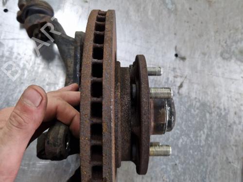 Right front steering knuckle HYUNDAI H-1 / STAREX Bus (A1) 2.5 TCi | BP23729275M26 