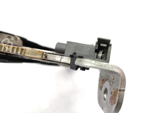 Used Hand brake VW POLO V (6R1, 6C1) 1.2 TSI 16V (90 hp) 23742794