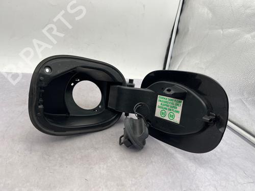 Tapa exterior combustible Tapa exterior combustible 39461894 39461894